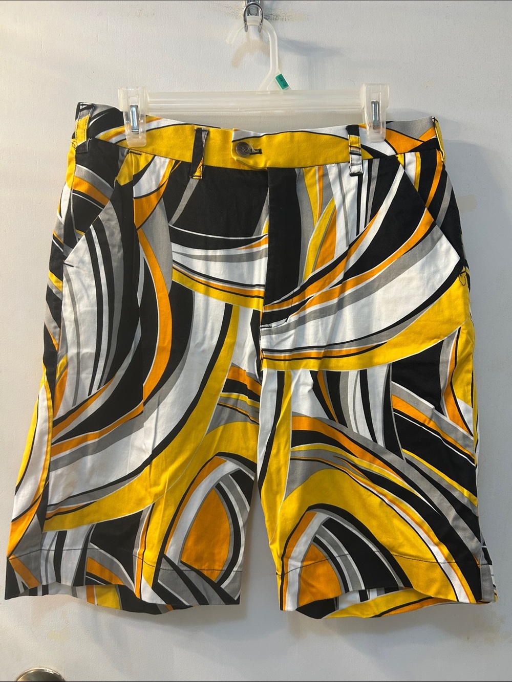 Loudmouth Men's Yellow, Black & White Abstract-Print Flat Front Shorts, Sz 32